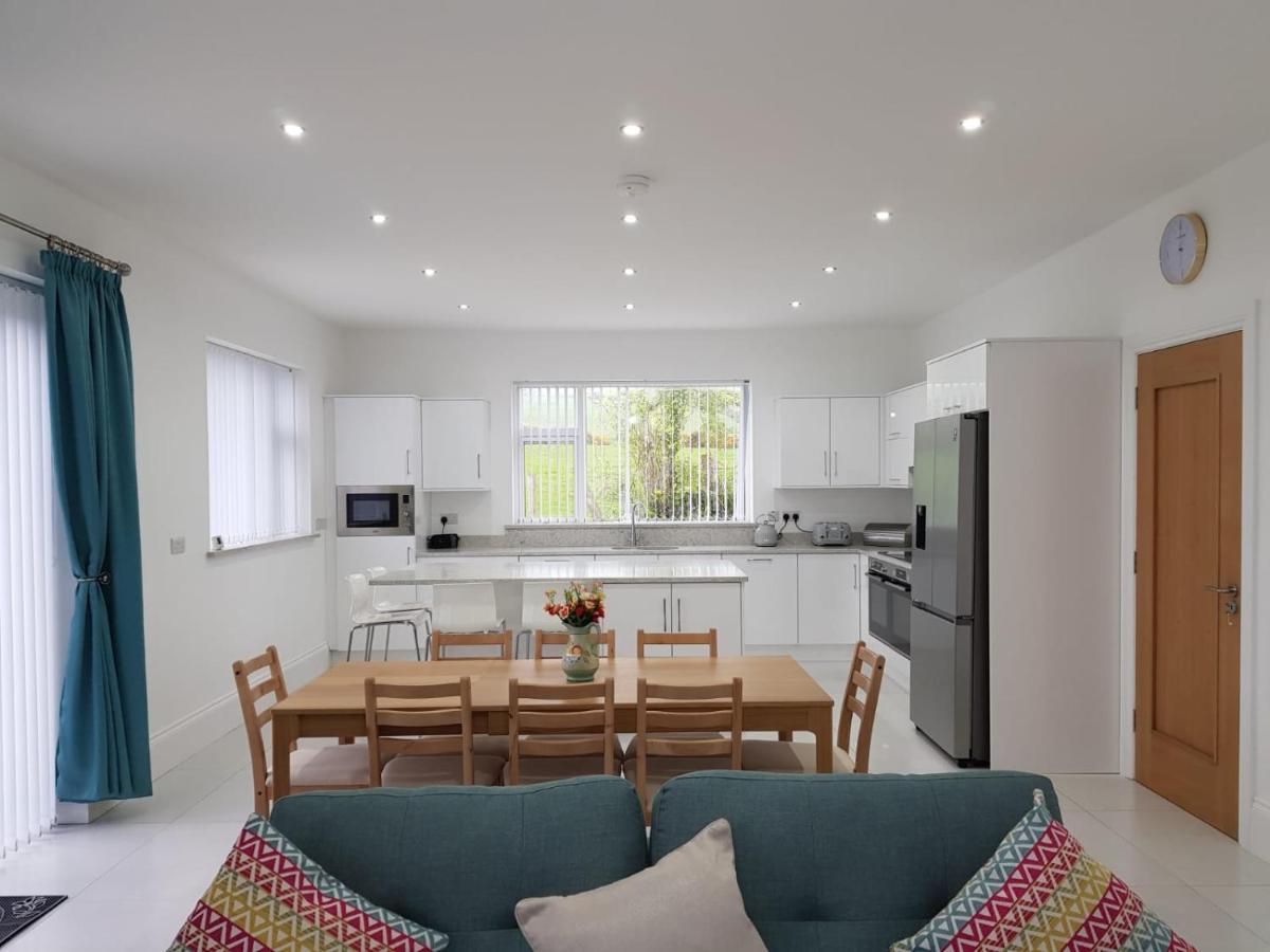 Annie's House With Thermal Health Holiday home